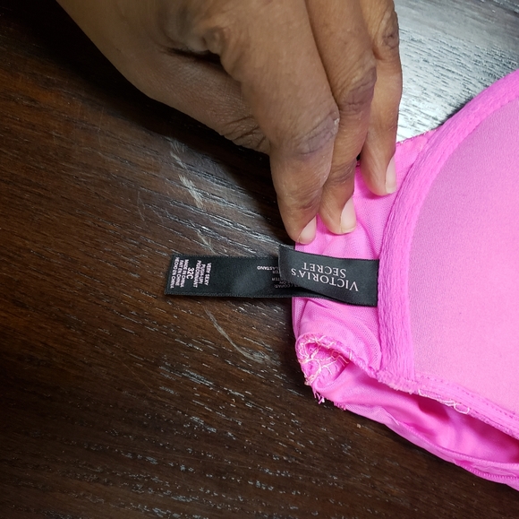 Victoria's Secret Bra - Picture 2 of 2